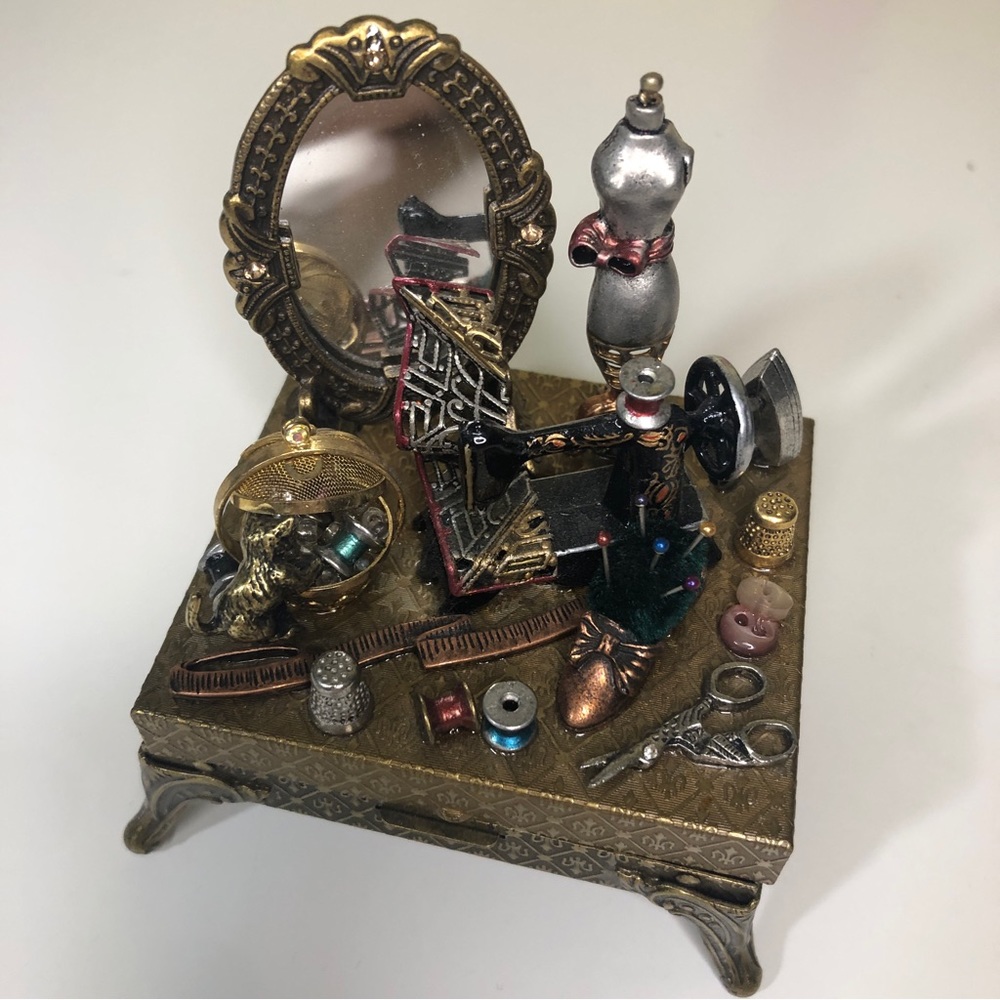 VTG Sweet Romance Trinket Box Fashion Seamstress ￼Sewing Mixed Brass Pewter